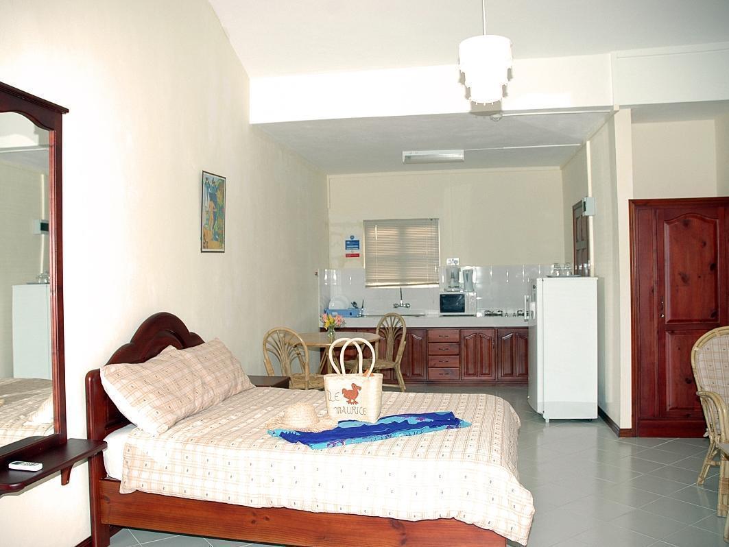 Le Capricorne Villas Grand Baie Exterior photo