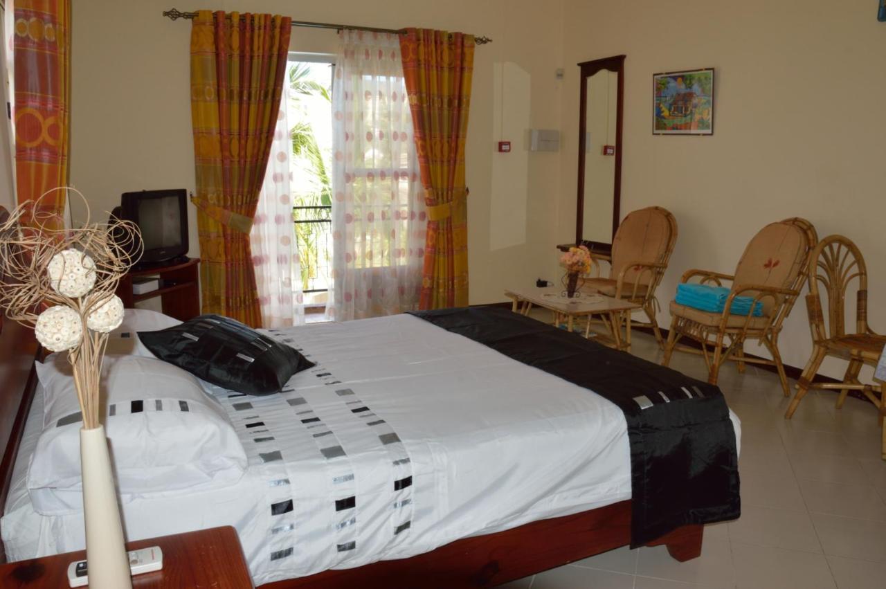 Le Capricorne Villas Grand Baie Exterior photo