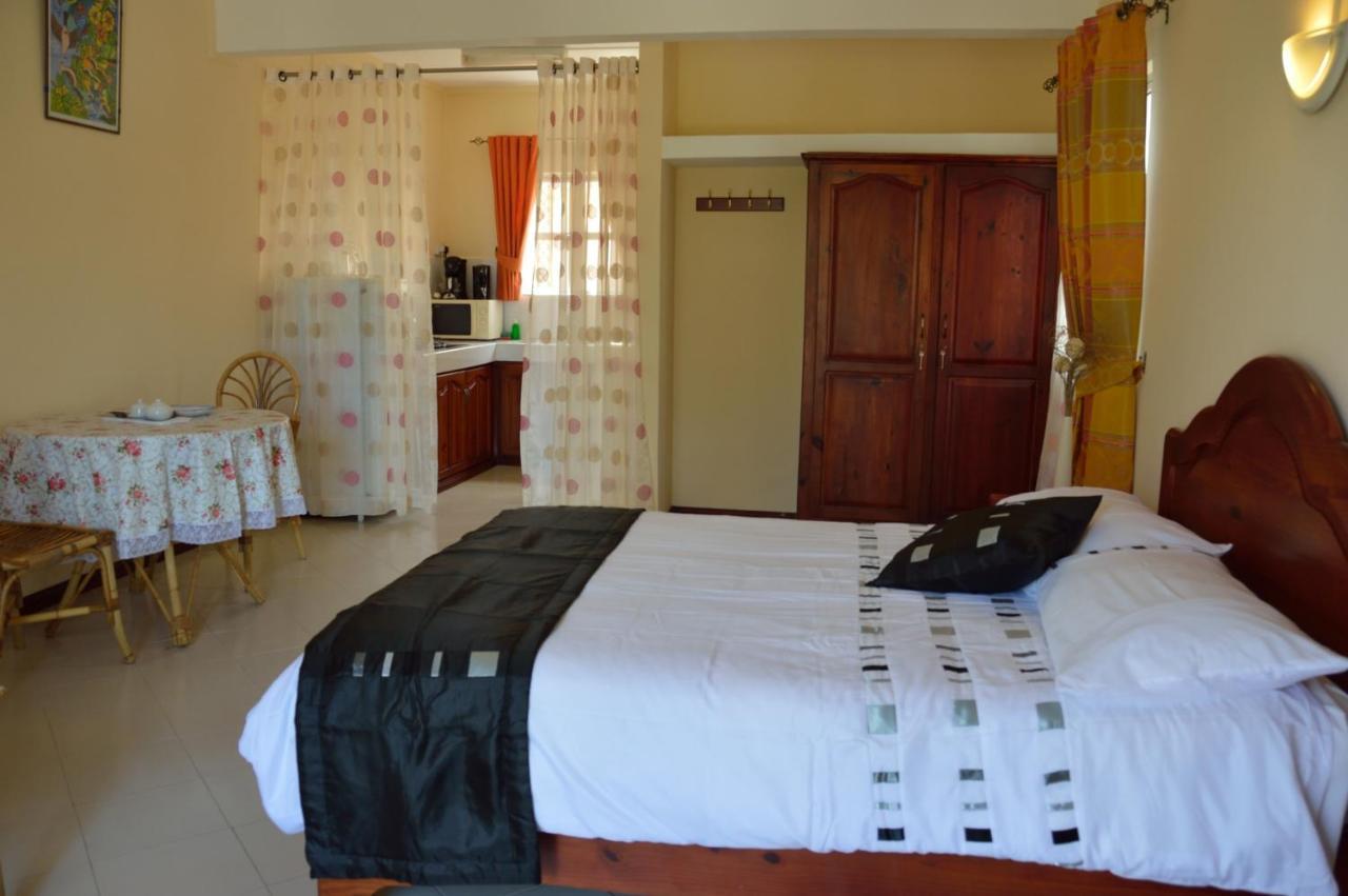 Le Capricorne Villas Grand Baie Exterior photo